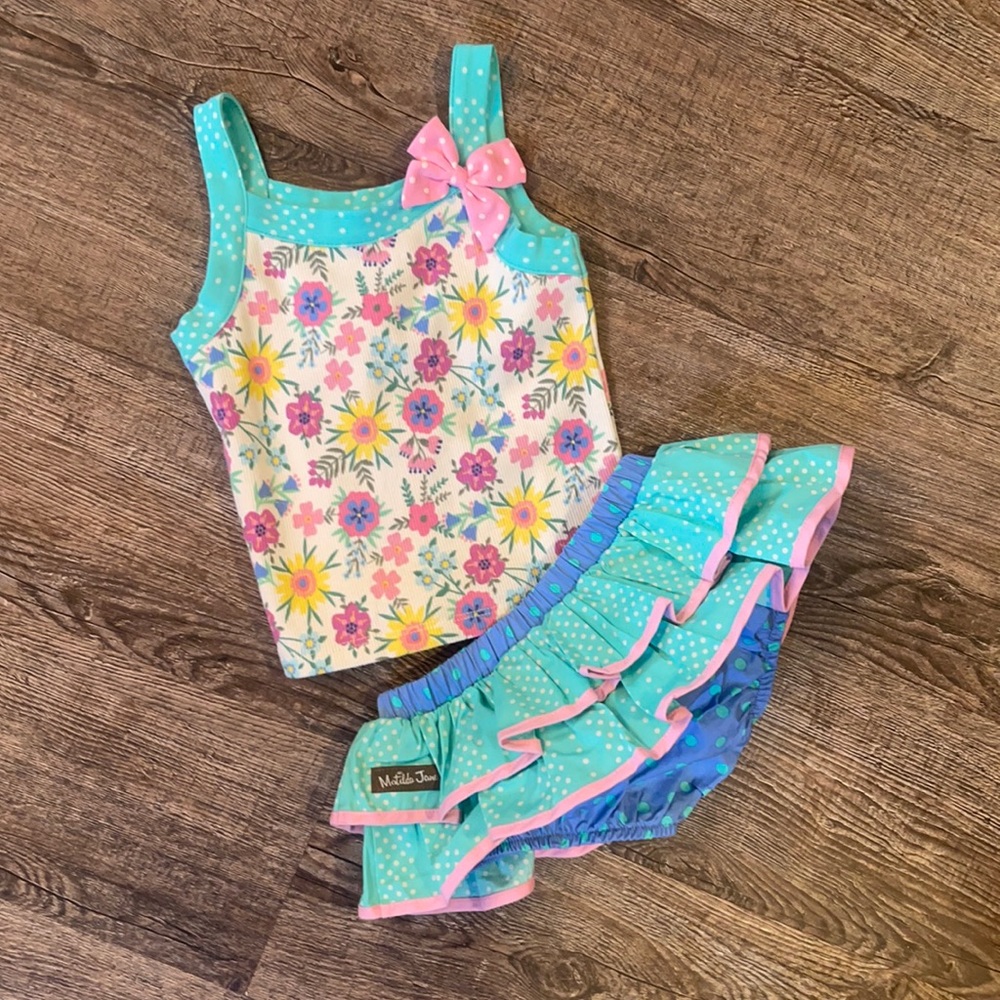 NWT Matilda Jane Ruffle Daisy Set